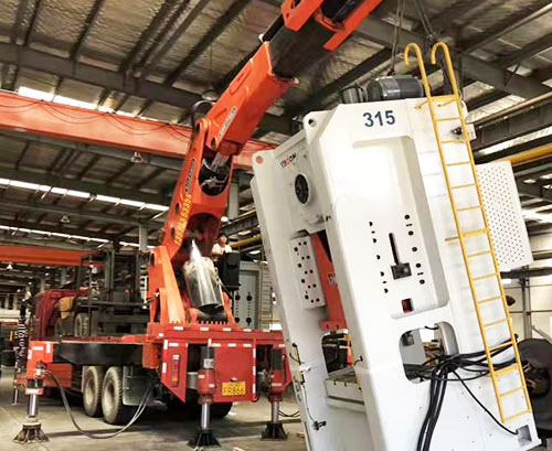 五莲提升工作效率，选择优质折臂吊租赁服务