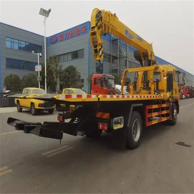 五莲附近小随车吊出租电话，轻松解决搬运烦恼