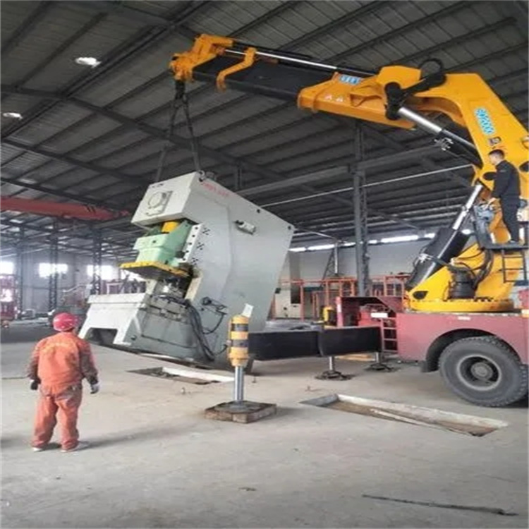 五莲80吨折臂吊车出租附近电话